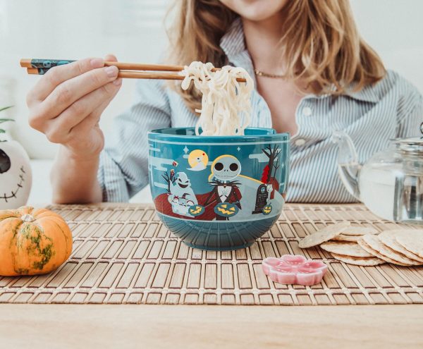 Disney The Nightmare Before Christmas 20-Ounce Ramen Bowl with Chopsticks Supply - Image 3